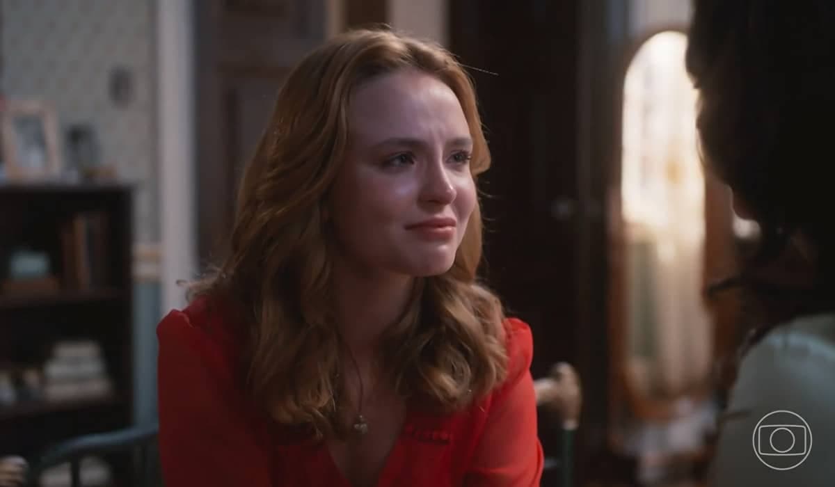 Isadora foge de casa e vai morar com Arminda em Além da Ilusão